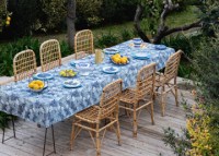 fischbacher_capri_flora_10790_close_web_flat_1.jpg